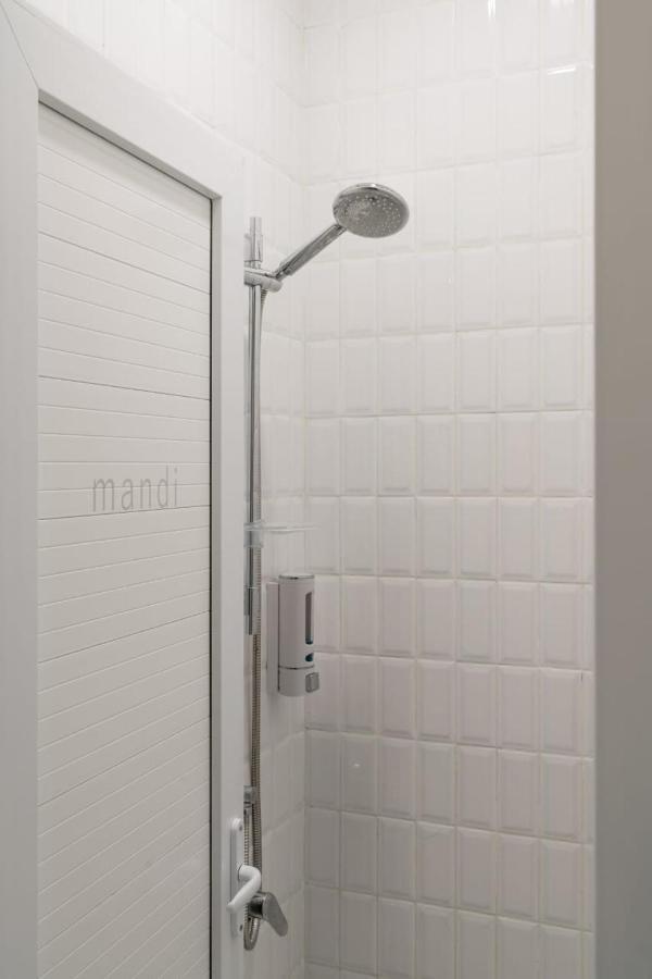 Хостел Temmu Co-Living Бандунг Экстерьер фото